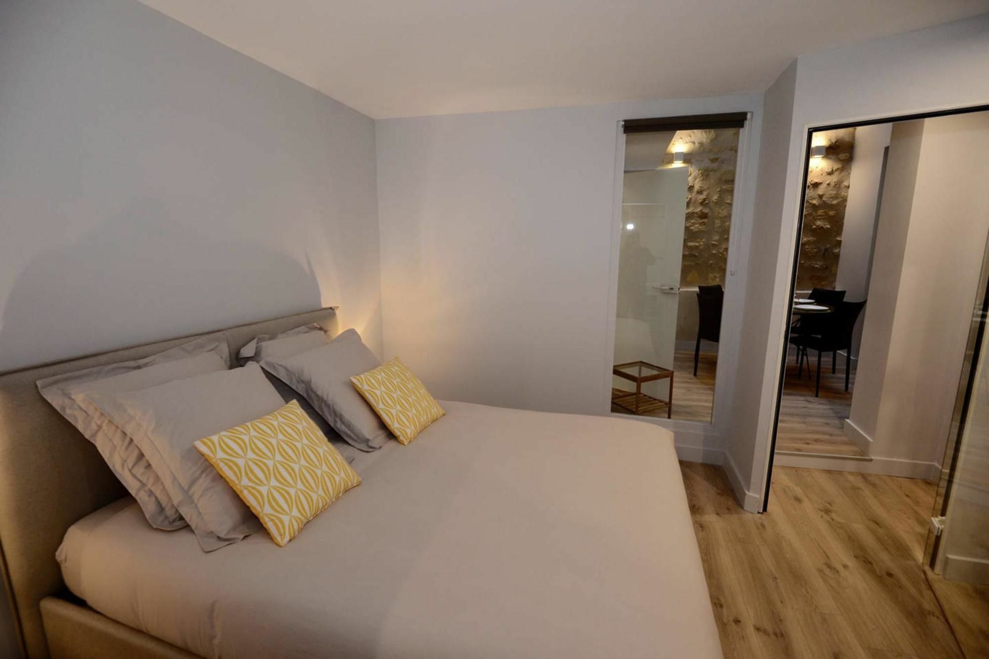 Esprit Bordelais Apartment Bordeaux Bagian luar foto